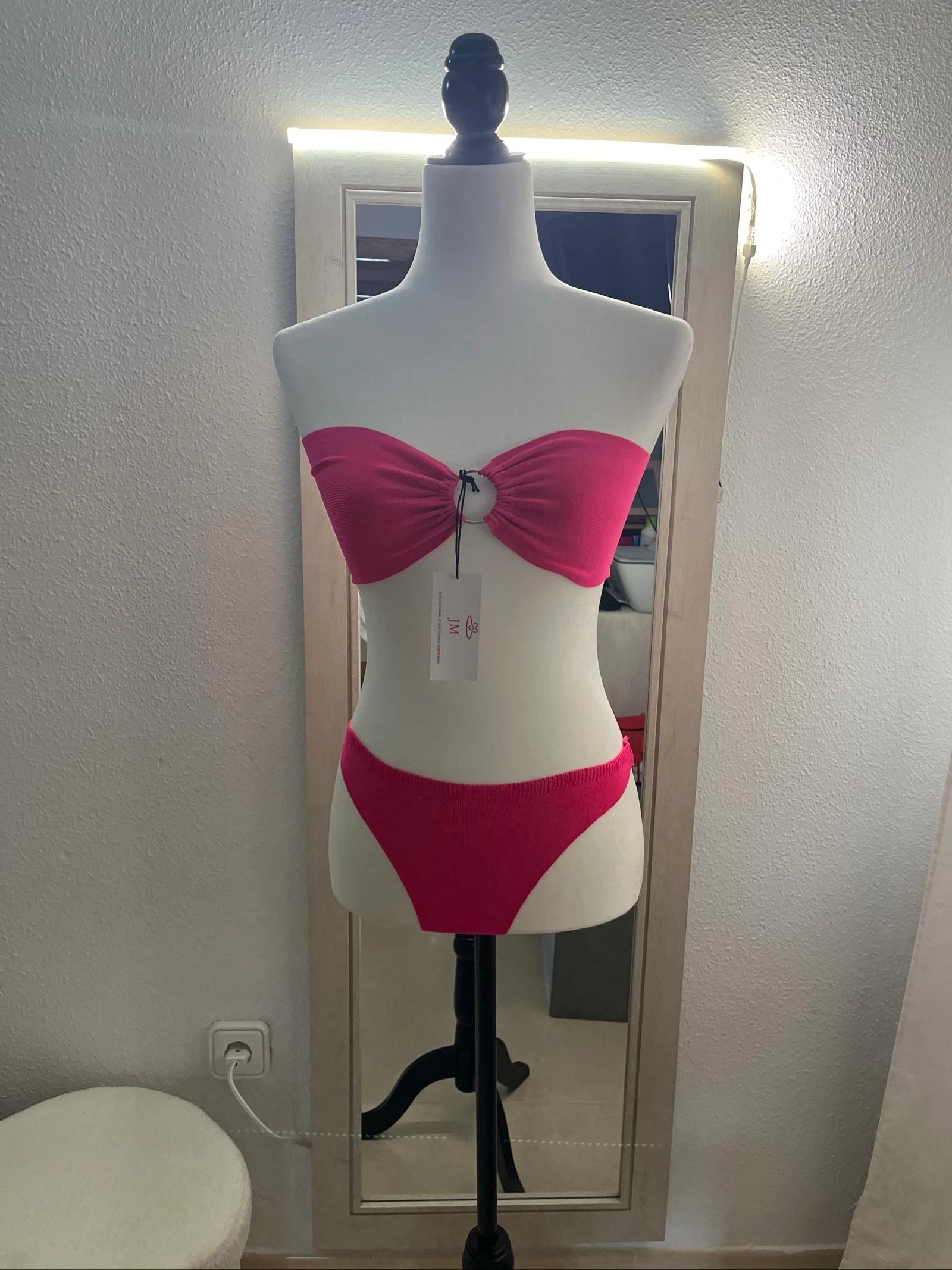 Conjunto bikini color fucsia